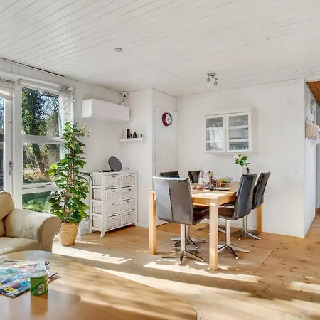Amazing In Sjaellands Odde With Kitchen * Yderby