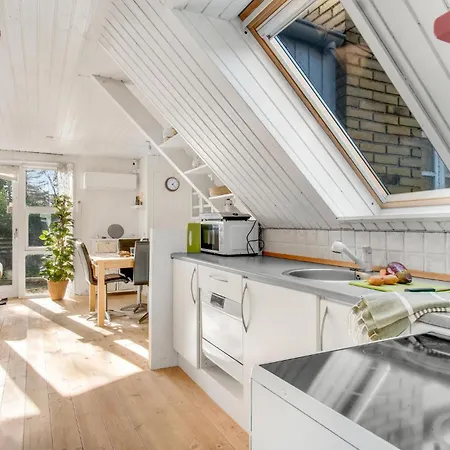 Holiday home Amazing In Sjaellands Odde With Kitchen